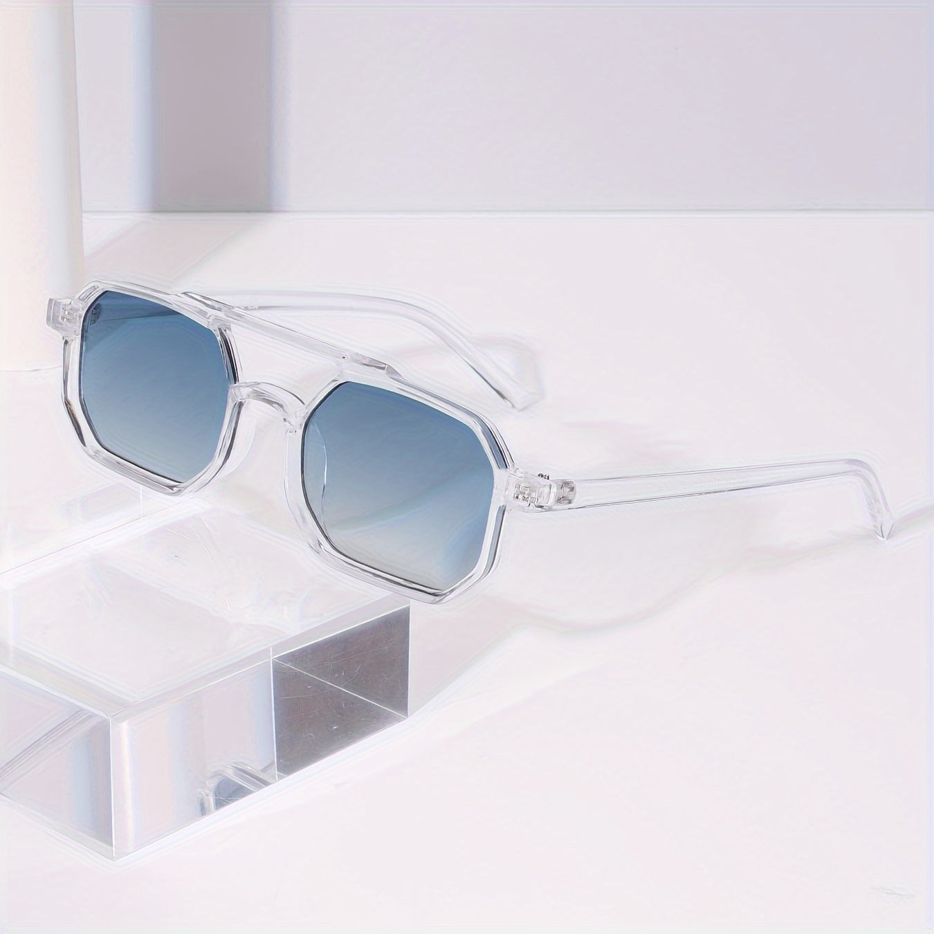 [Popular Choice] Vintage-Inspired Men's Polygon Fashion Glasses with Double Bridge - Transparent Frame, PC Lenses for Outdoor Adventures & Fashion Statement, Decorative Glasses